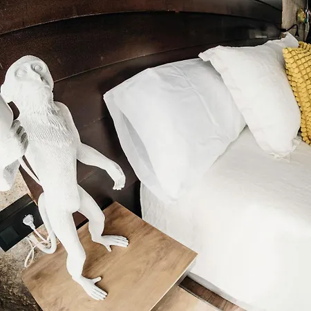 La Casita By Dado Vigo