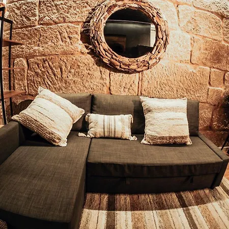 La Casita By Dado Vigo